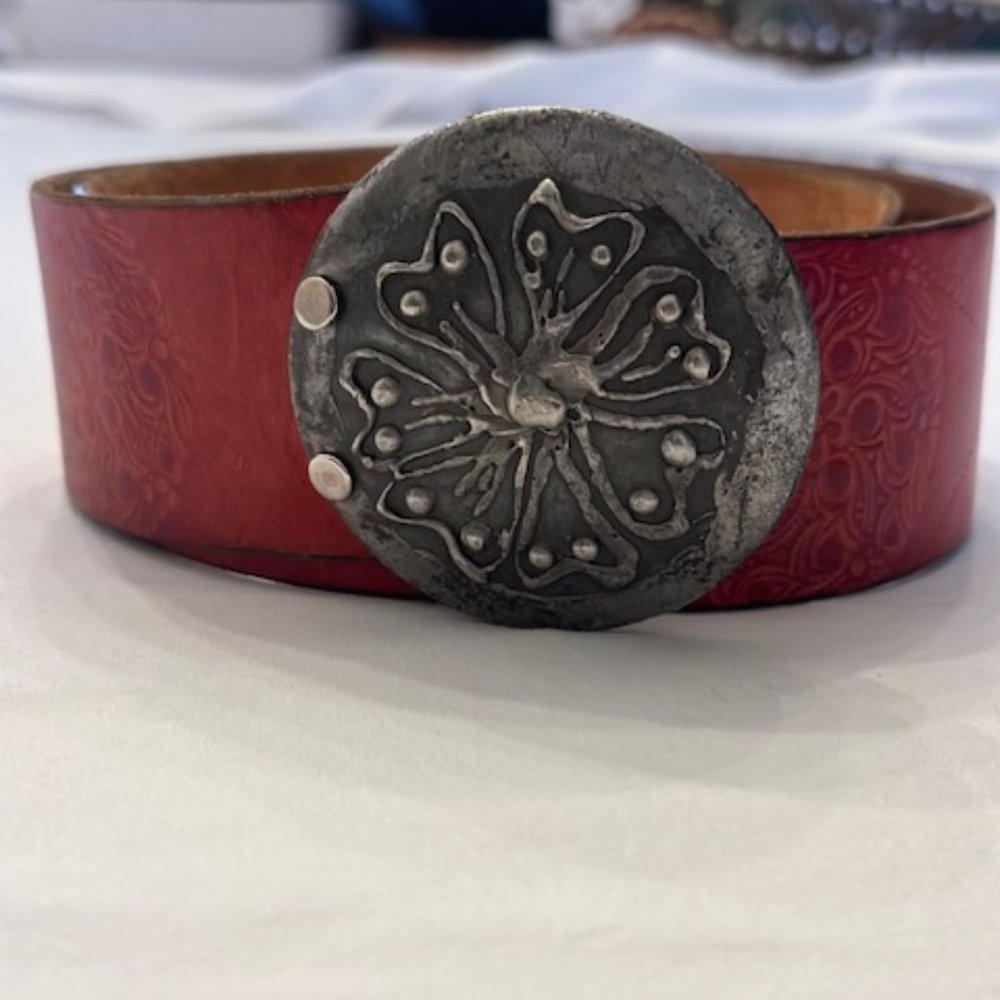 Vintage Brutalist belt and buckle